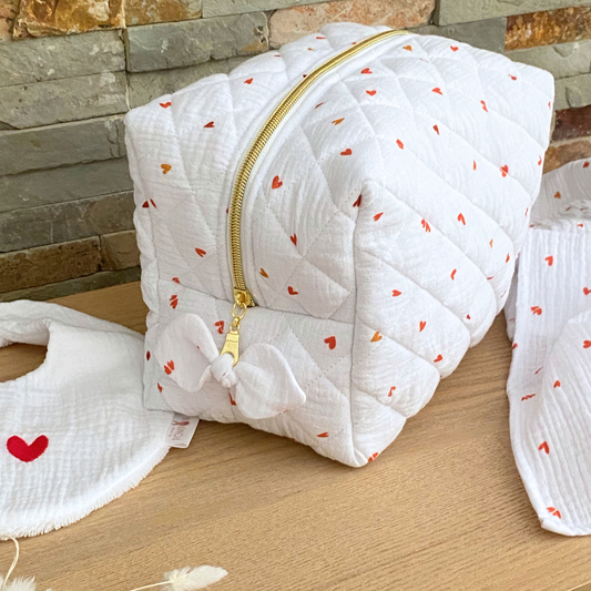 Trousse de toilette bébé gaze de coton coeurs
