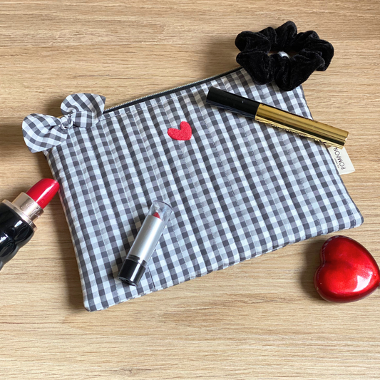 Pochette trousse à maquillage coeurs