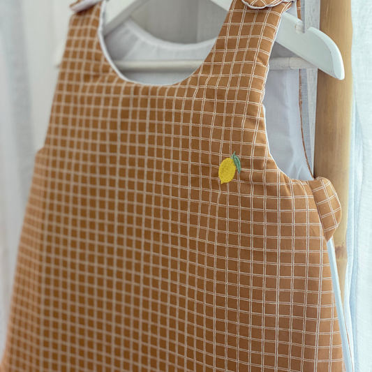 gigoteuse garçon fait main citron camel