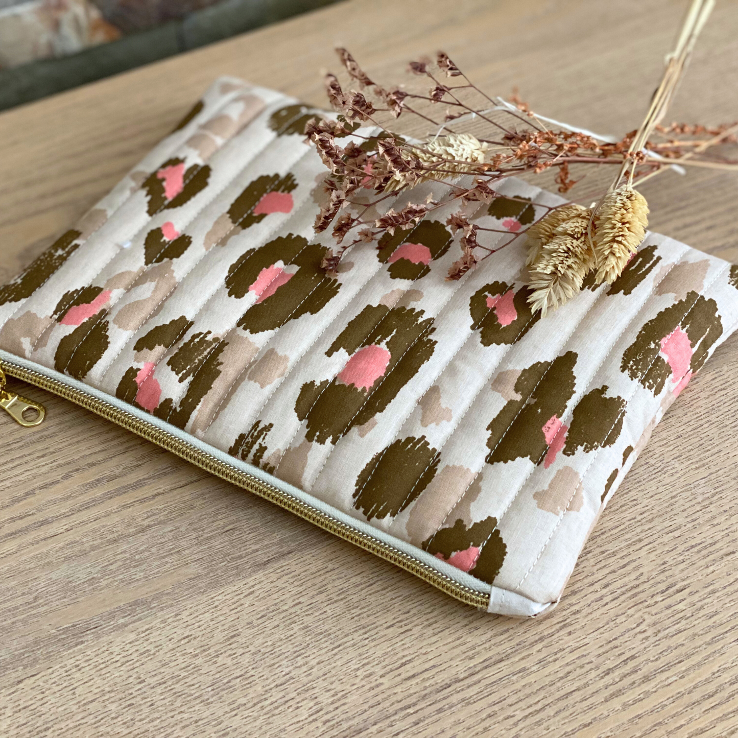 Pochette plate trousse à maquillage léopard