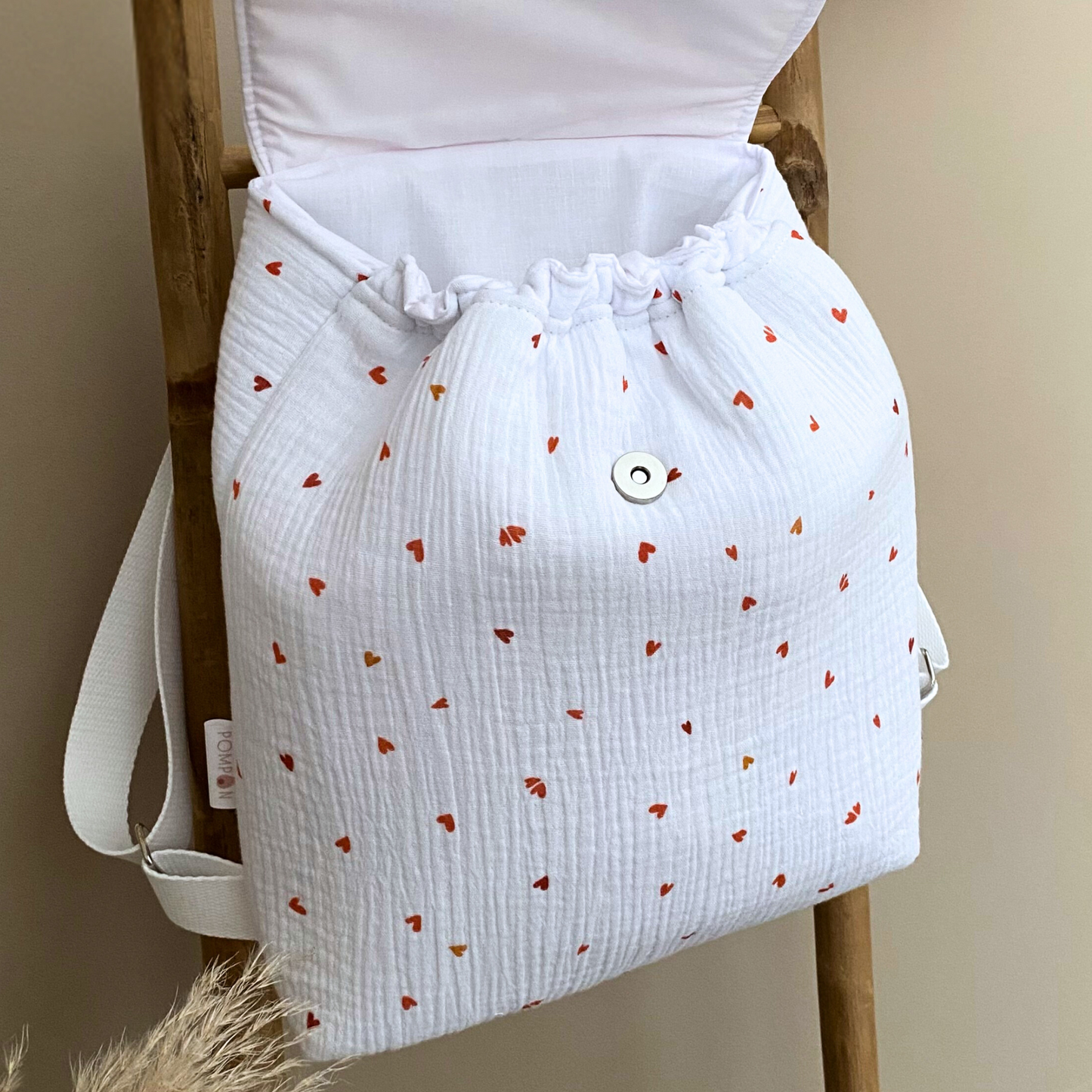 Sac à dos enfant personnalisé en gaze de coton coeurs rouge