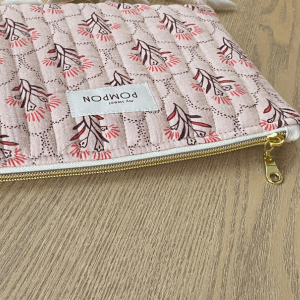 Trousse à maquillage matelassée rose motifs indiens