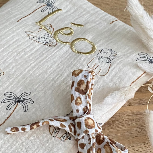 Protège carnet de santé personnalisé garçon animaux de la savane-Dernières pièces