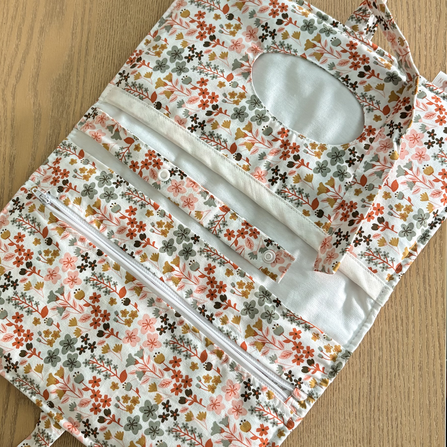 Pochette à langer nomade range couches Louise