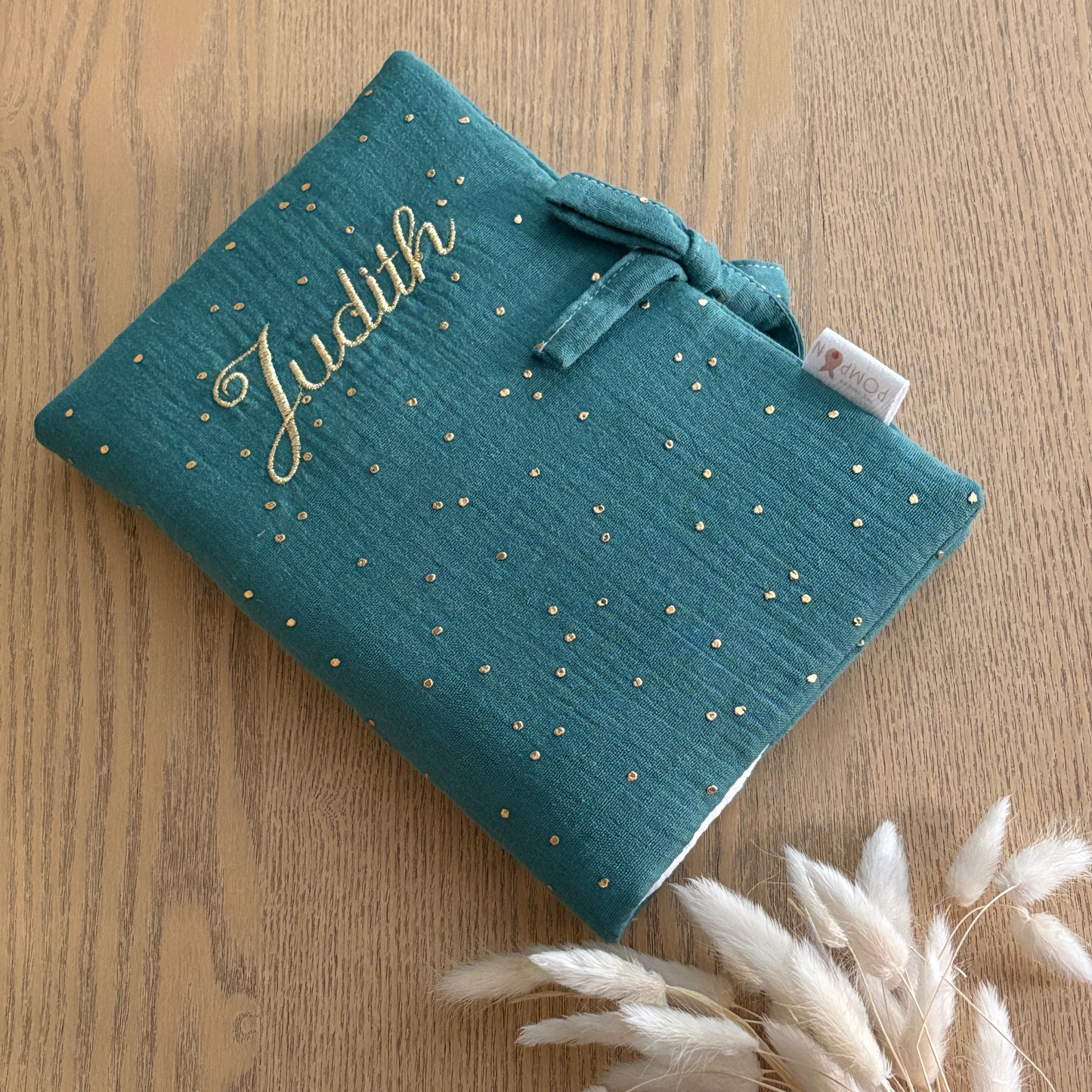 Protège carnet de santé personnalisé en gaze de coton -Couleur au choix