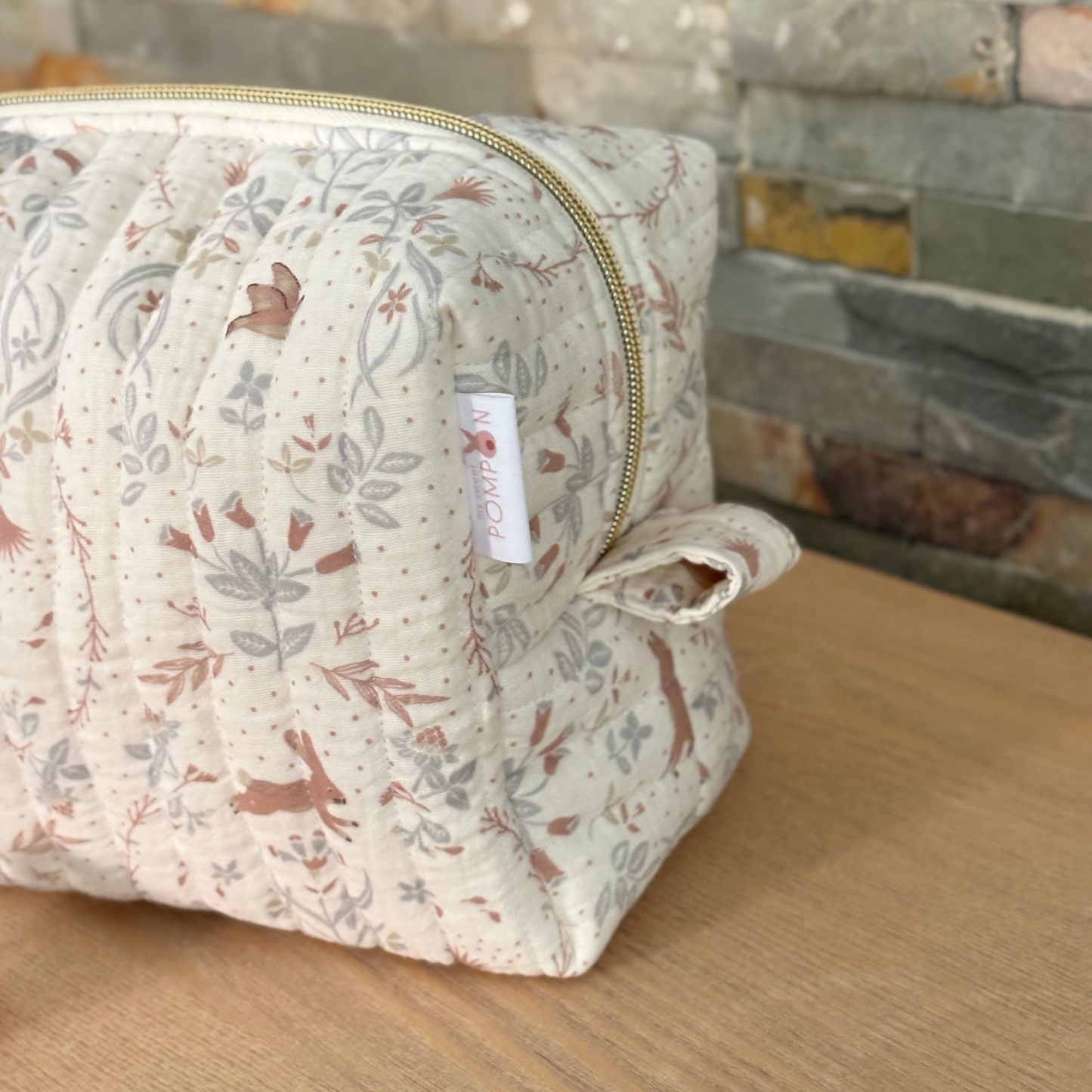 Trousse de toilette bébé gaze de coton écru lapins et oiseaux