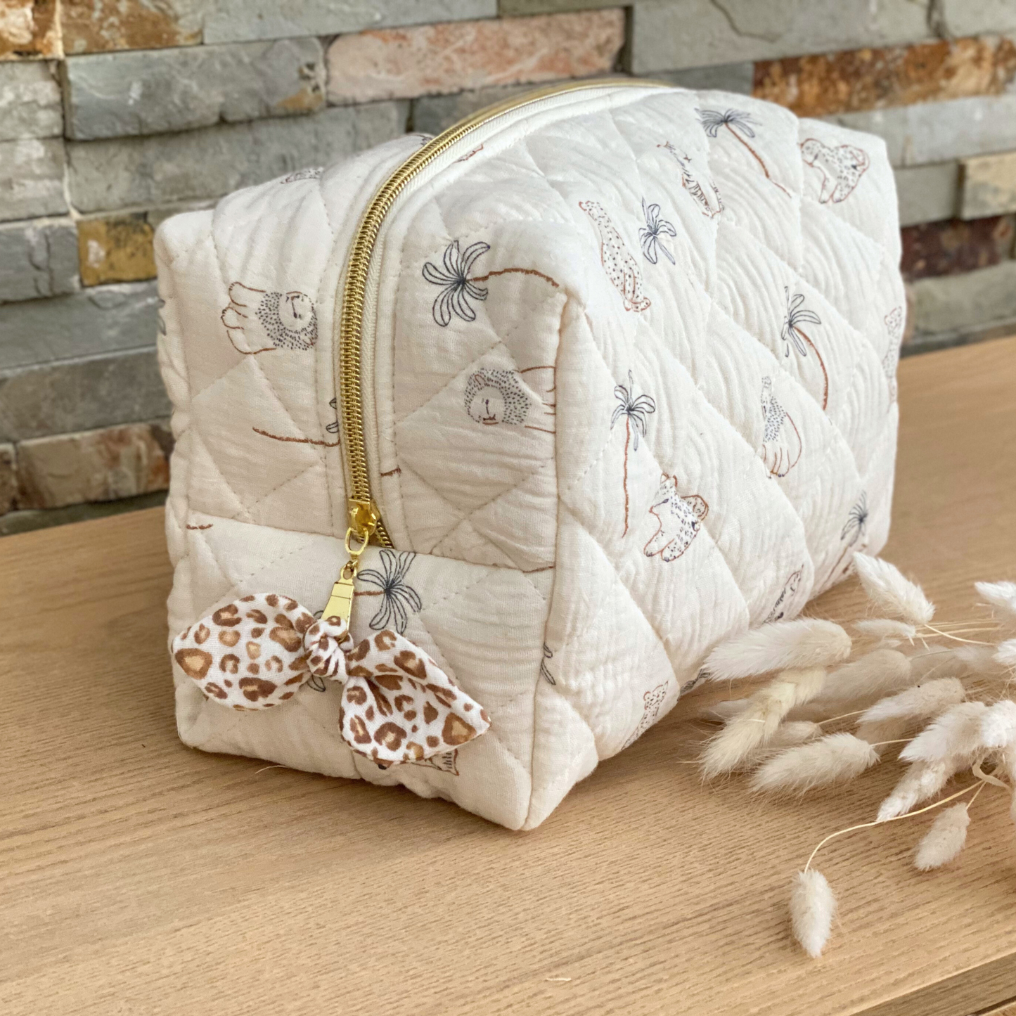 Trousse de toilette bébé animaux de la savane – My sweet pompon