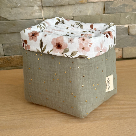 Cotons démaquillants lavables avec panier vert sauge