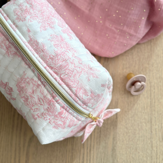 Nouveauté ! Trousse de toilette bébé fille toile de jouy rose