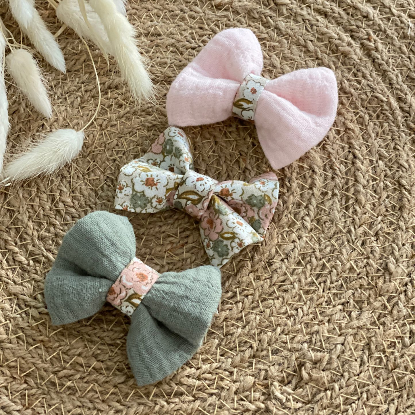 Barrettes noeud fleurs rose et vert