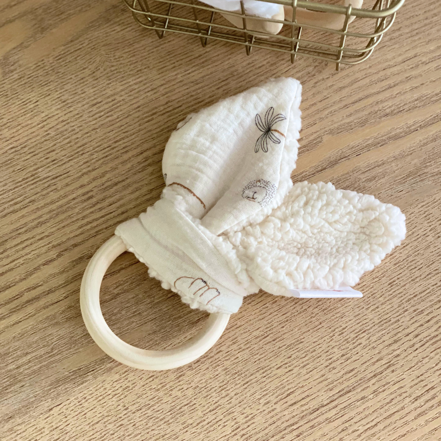 Hochet lapin en bois
