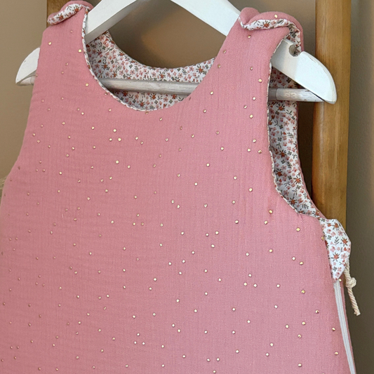 NOUVEAU Gigoteuse en gaze de coton rose à fleurs