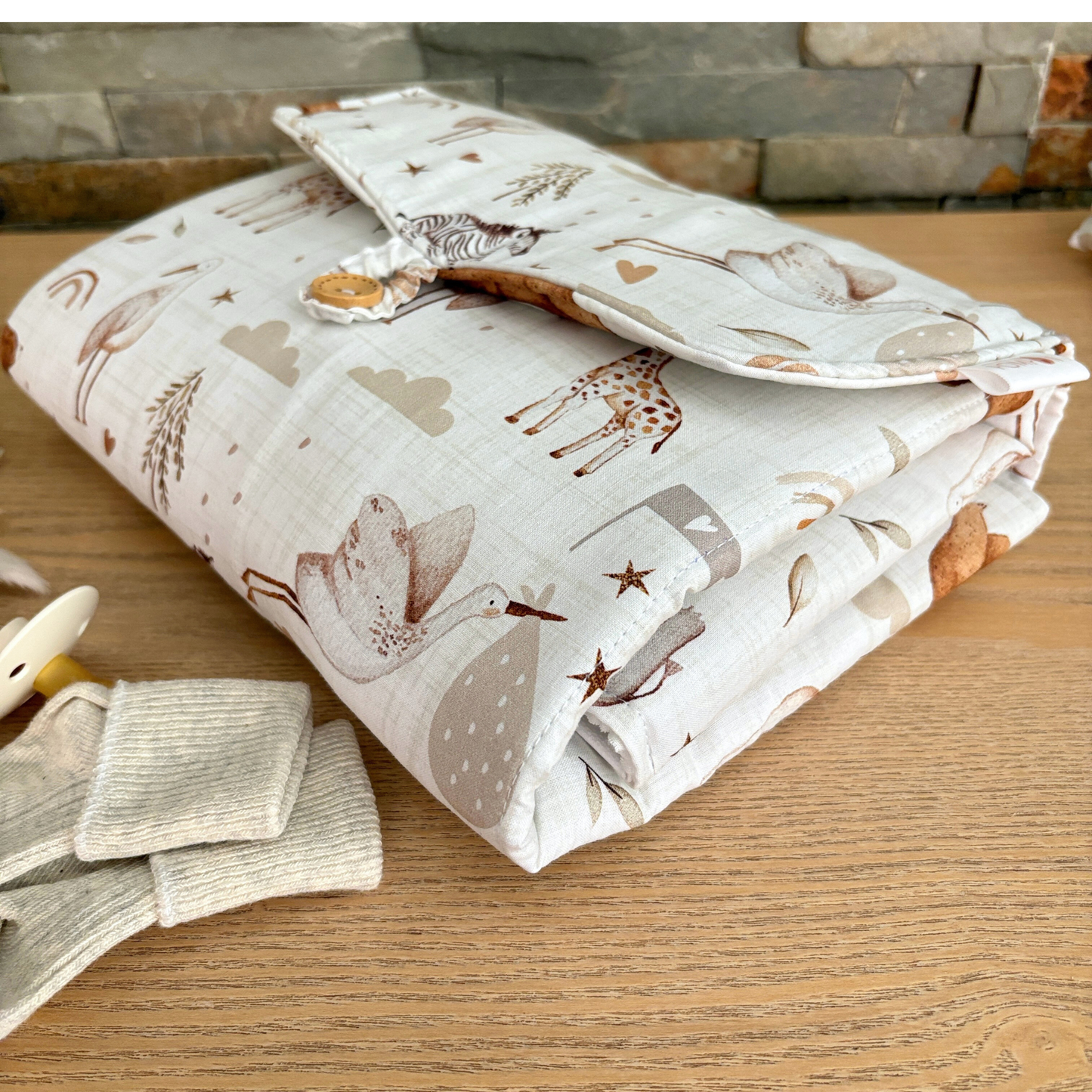 Matelas à langer nomade imperméable animaux de la savane