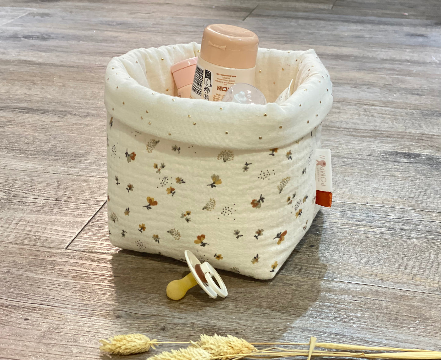Panier de rangement à couches pour  table à langer écru