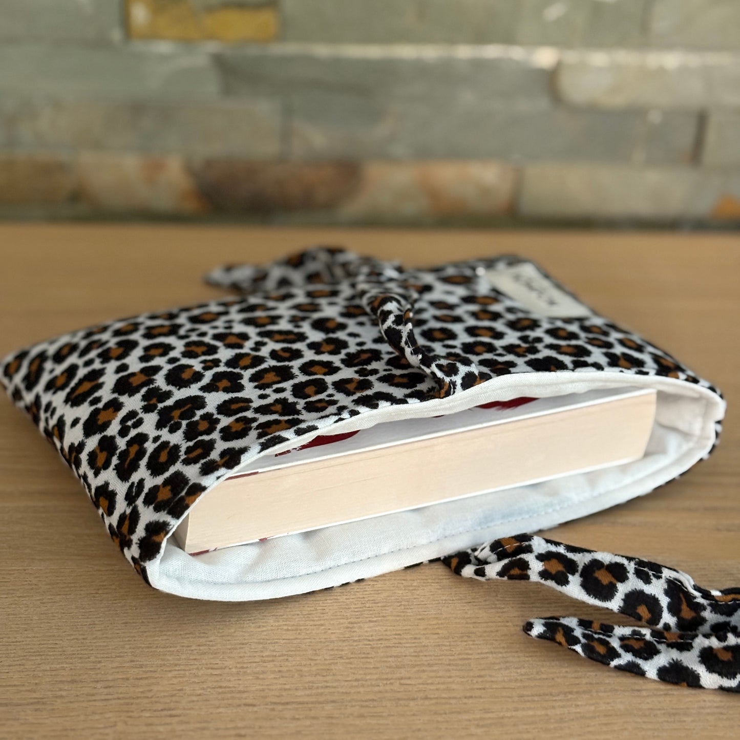 Housse pour livre de poche léopard