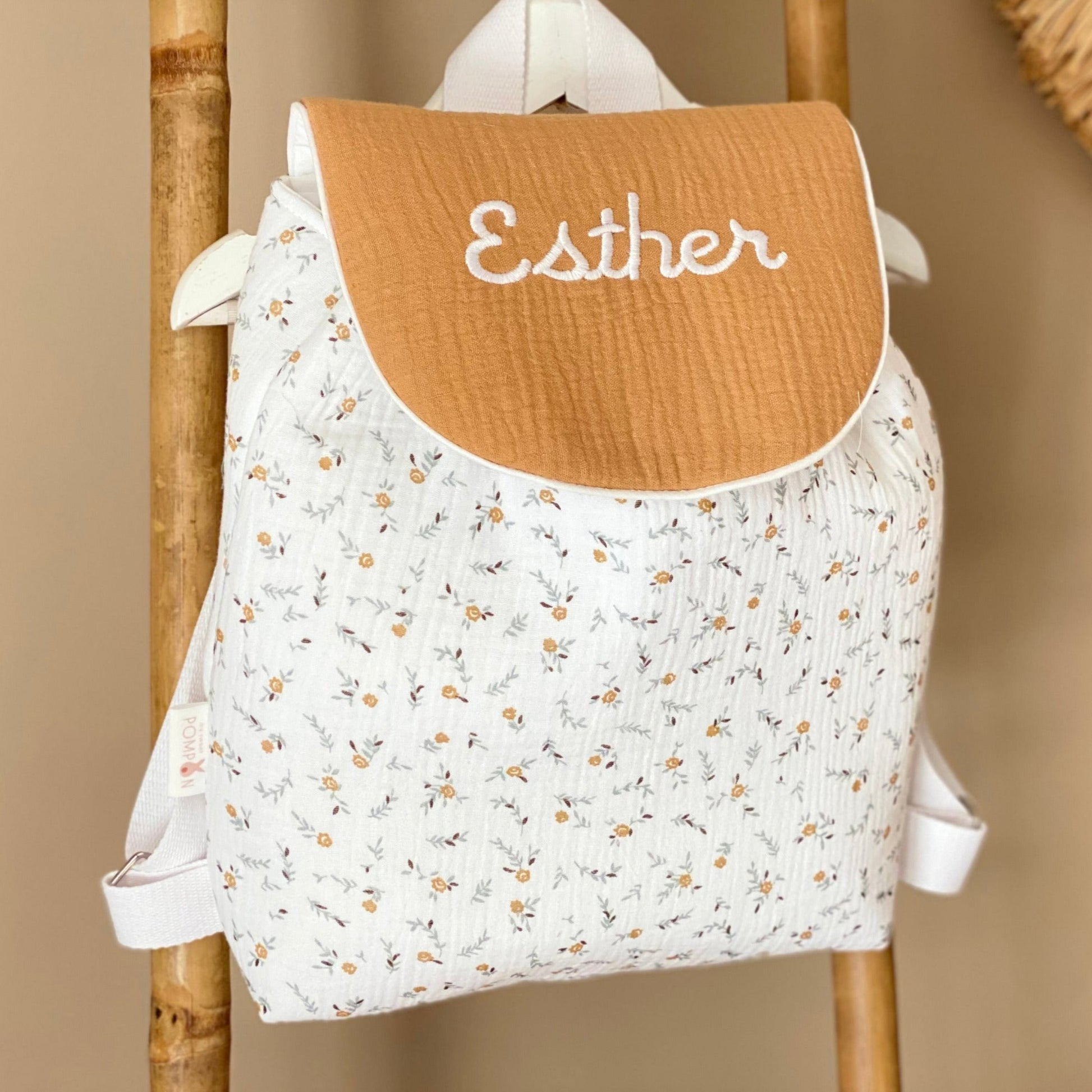 sac à dos enfant à fleurs personnalisé avec prénom brodé